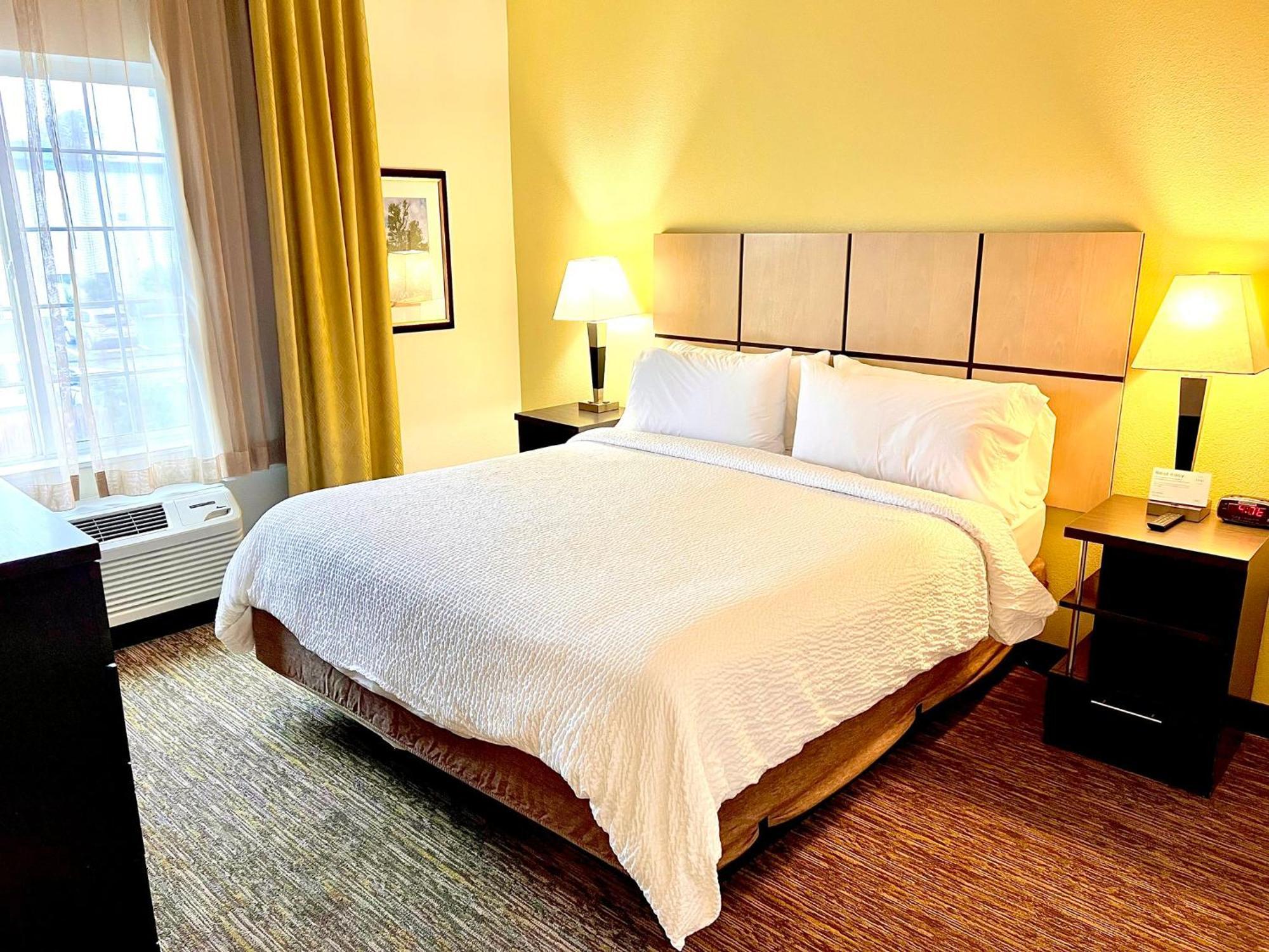 Candlewood By Ihg Hotel Winnemucca