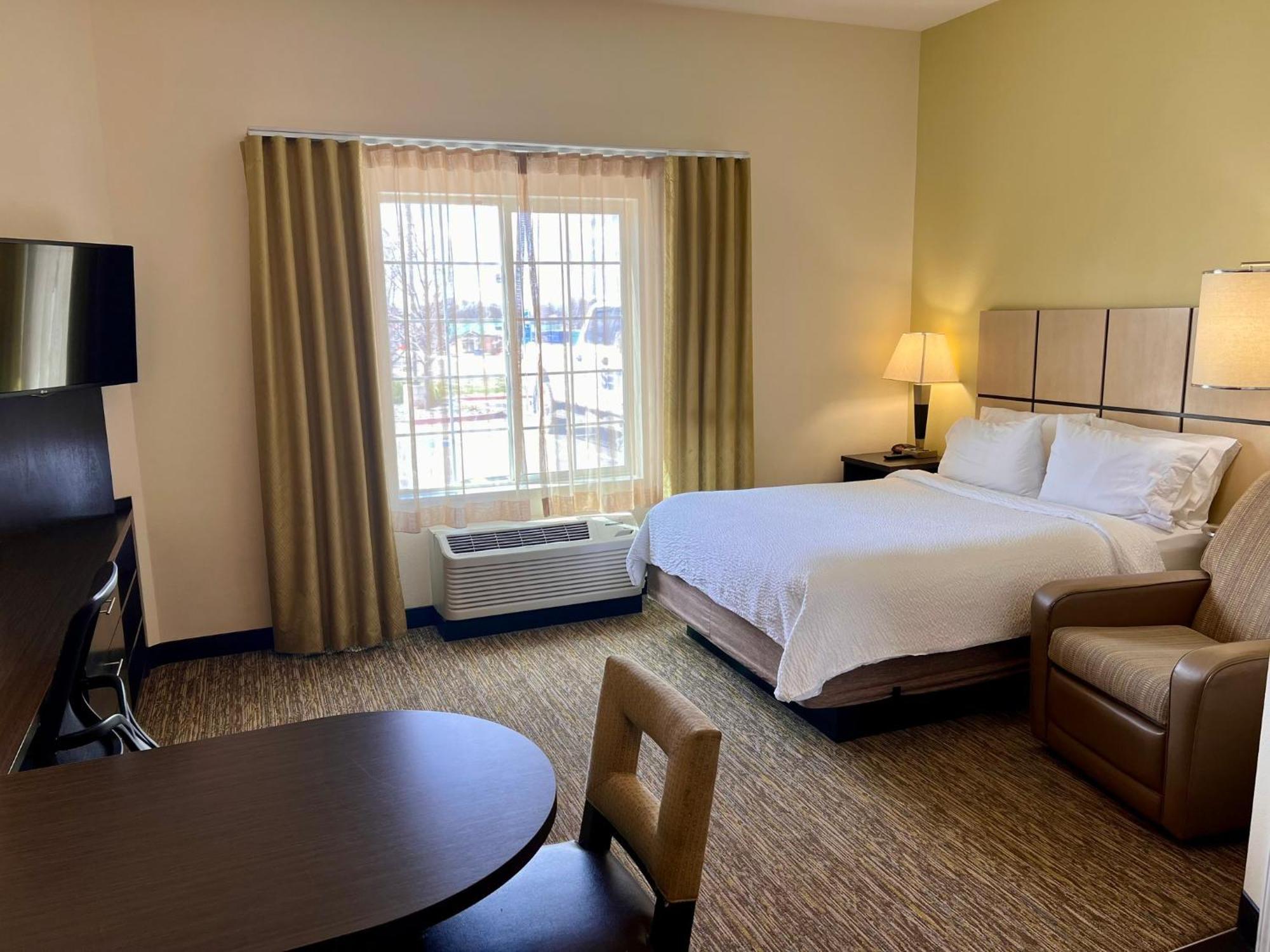 Candlewood By Ihg 3*
